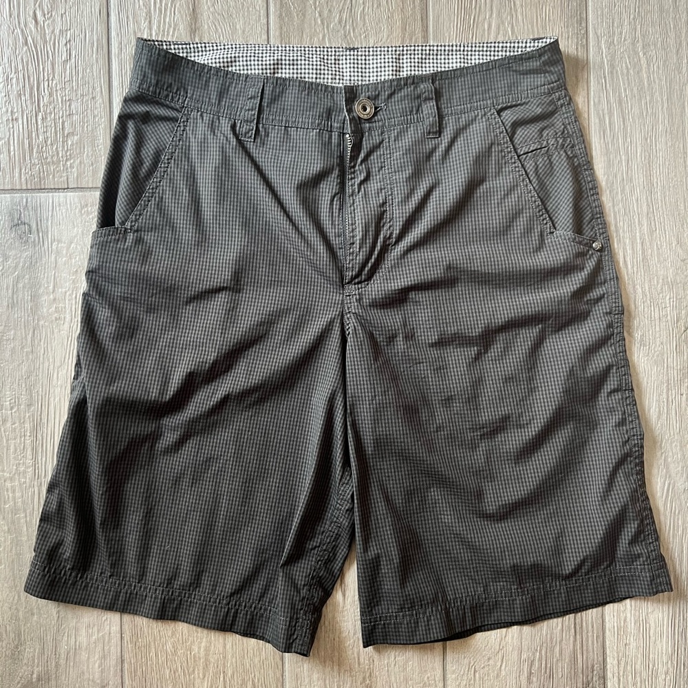 Lululemon - Men Shorts